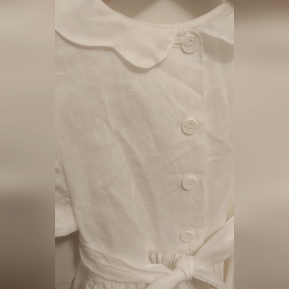 White linen child's dress - Picture 3 of 5